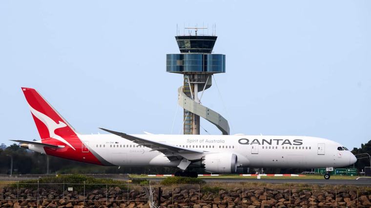 Qantas flight makes priority landing after engine issue sparks panic over New Zealand