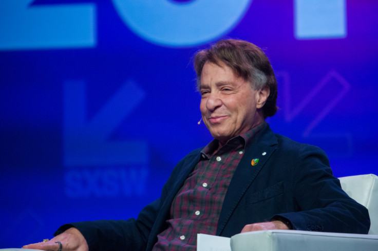 AI Pioneer Ray Kurzweil Joins Startup Building Brain Interface You Access By Snorting Nanoparticles Instead