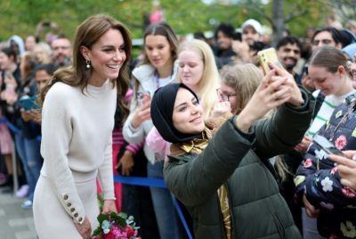 Prince William, Kate 'Playing It Cool' As Harry And Meghan Return To UK, Royal Experts Say