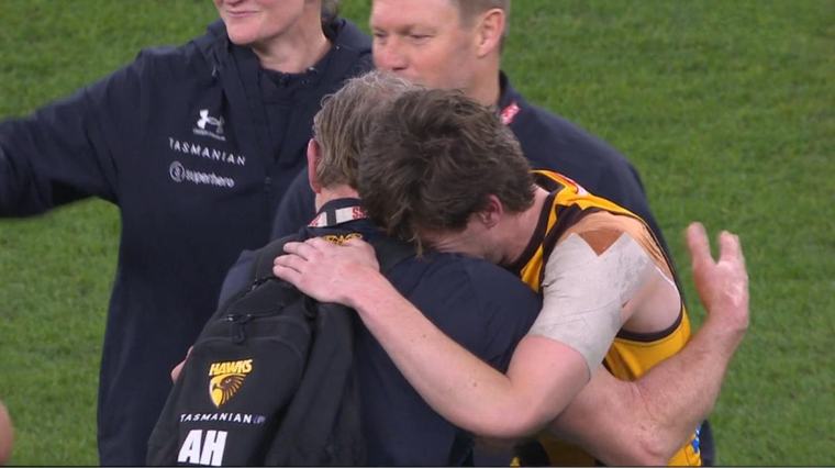 Hawthorn midfielder Will Day in tears on final siren of Fremantle win after injury-riddled stretch
