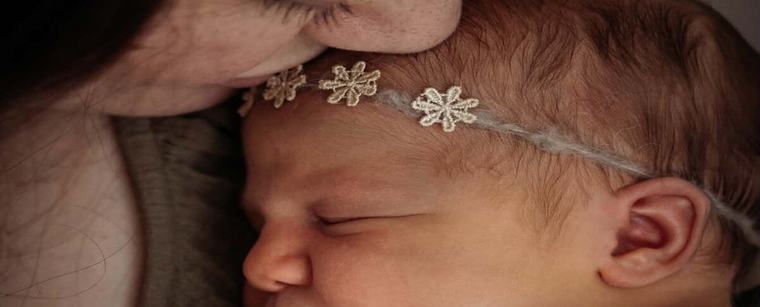 Mother feared 'failing' baby after months of inconsistent advice postpartum