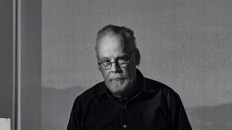 King of crime Michael Connelly is convinced these notorious unsolved murders are linked