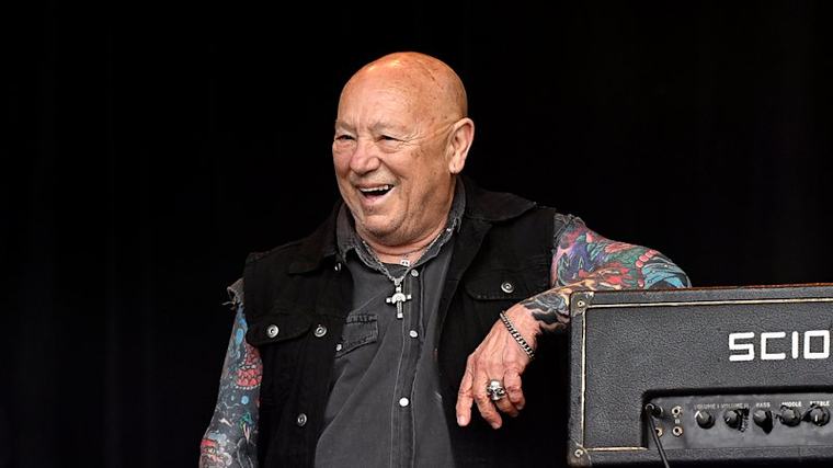 Rock legend Angry Anderson suffers a cardiac arrest