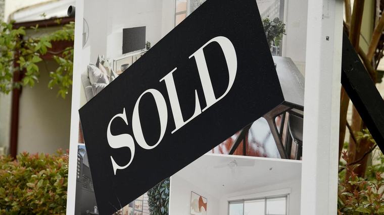 Reserve Bank admits its ‘blunt tool’ interest rate policy is hurting young buyers