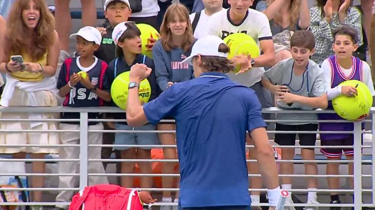 Alex de Minaur’s US Open campaign finally gets going but now facing hectic schedule due to rain
