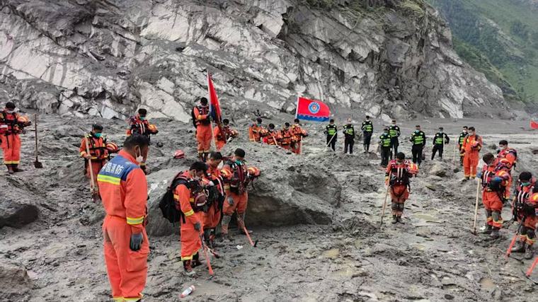 China’s flood rescue is a no-go zone for foreign media, what does it have to hide?