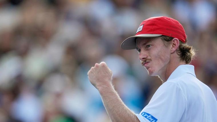 Great Dane: Aussie wildcard roars into Open's last 32