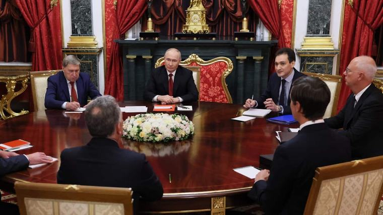 US envoys head to Kyiv for first-ever visit after 'extremely frank' talks with Vladimir Putin