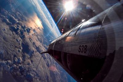 SpaceX Investors Turn To Warren Buffett's Playbook As Volatile Stock Continues Wild Ride Since Record IPO